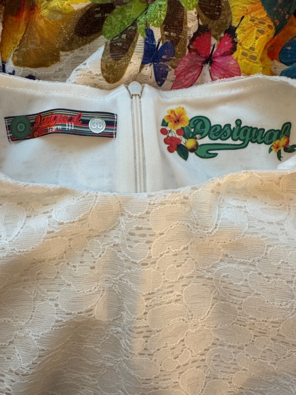 DESIGUAL Cream Floral Lace Dress - Picture 5 of 5